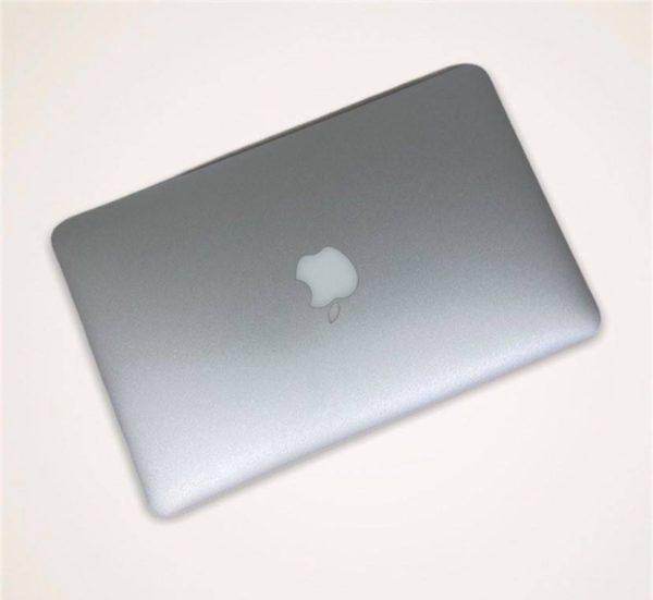 MacBook Air 11" - Image 4