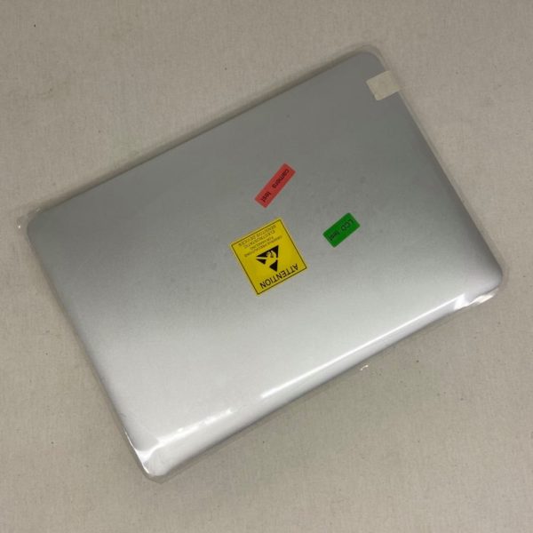 MacBook Air 13" - Image 3