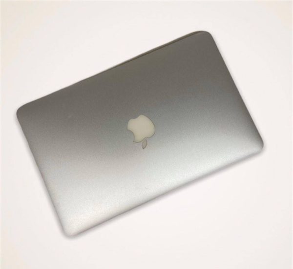 MacBook Air 11" 2010 - Image 3