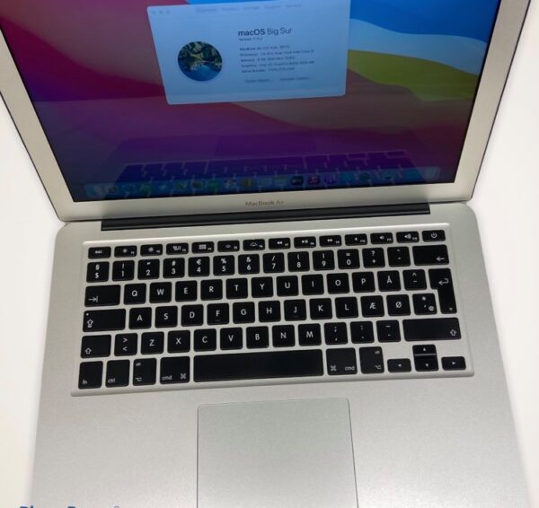 MacBook Air 13" 2017 – Core i5/8GB/500GB SSD - Image 2