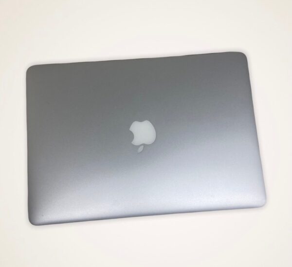 MacBook Air 13″ 2013 – Core i5/4GB/128GB SSD - Image 3