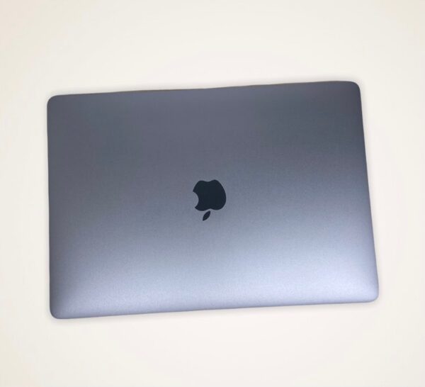 MacBook Pro 13" 2017 – Core i5/8GB/256GB SSD - Image 3