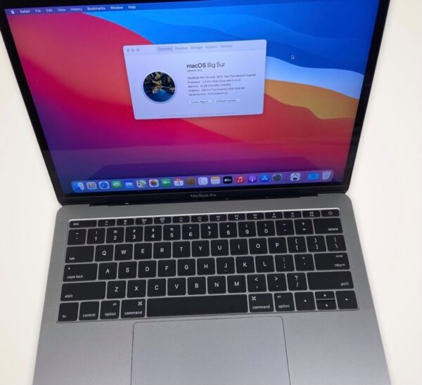 MacBook Pro 13″ 2017 – Core i5/16GB/256GB SSD - Image 2