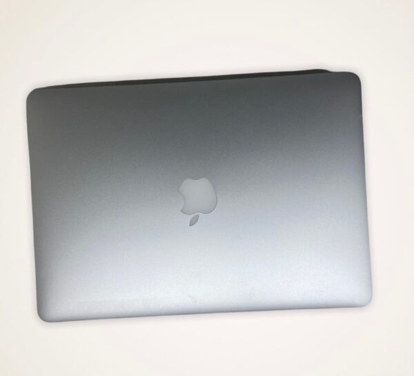 MacBook Air 13″ 2013 – Core i5/8GB/128GB SSD - Image 3