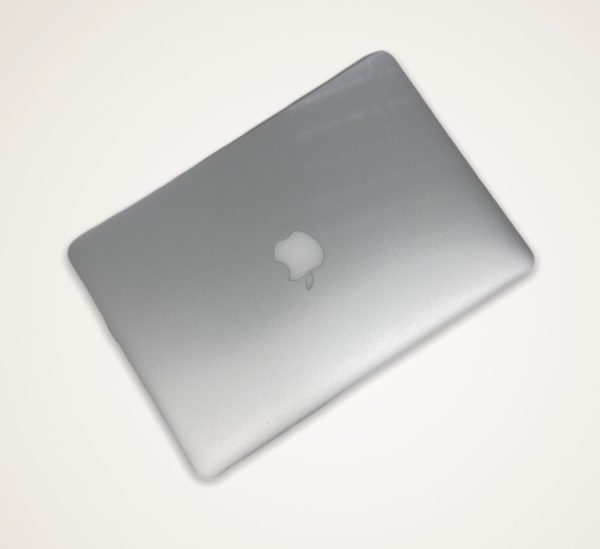 MacBook Pro Retina 13" - Image 3