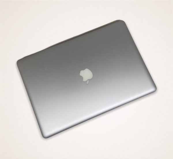 MacBook Pro 15" - Image 3