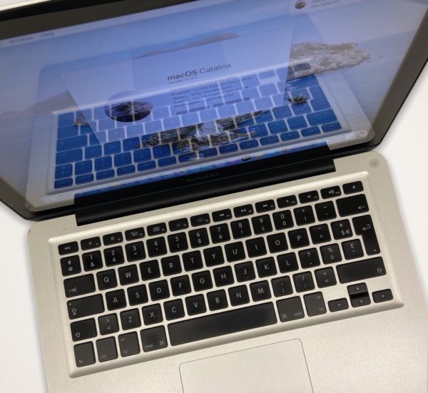 MacBook Pro 13" - Image 2