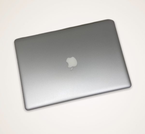 MacBook Pro 15" - Image 3