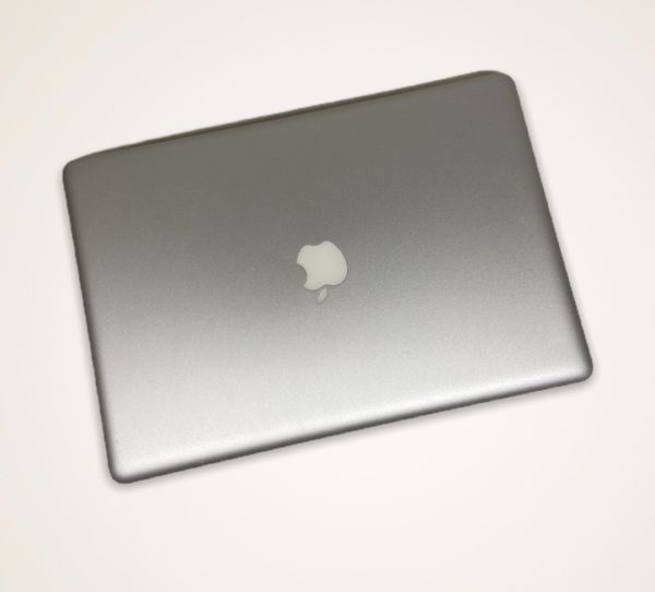 MacBook Pro 15" - Image 3