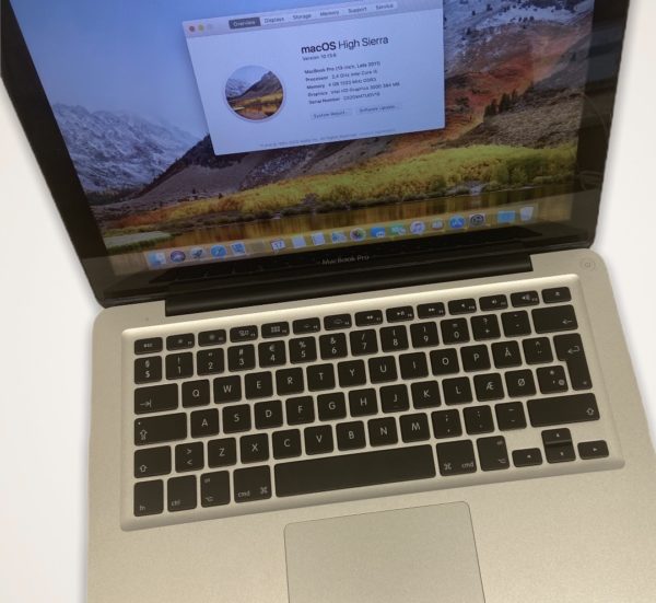 MacBook Pro 13" - Image 2