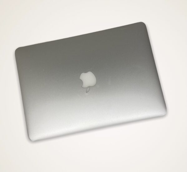 MacBook Pro Retina 13″ - Image 3