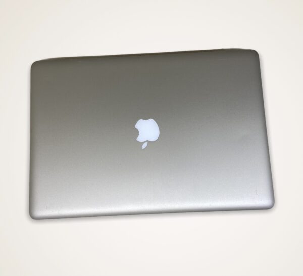 MacBook Pro 15" - Image 3