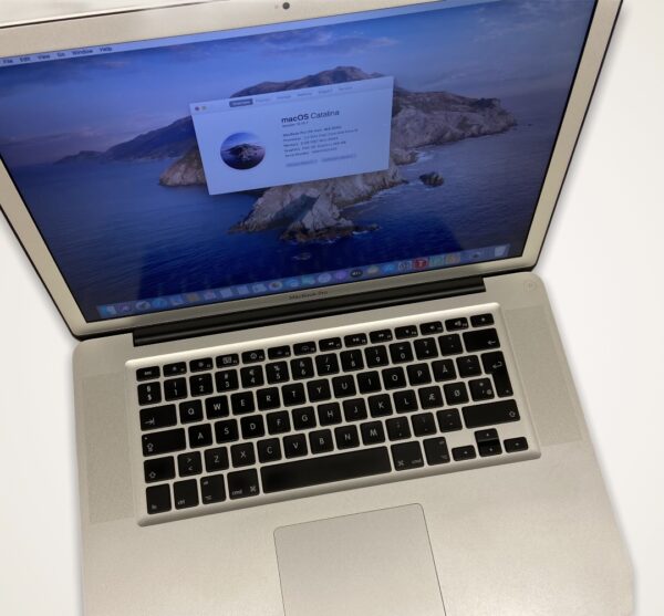 MacBook Pro 15" 2010 – Core i5/8GB/240GB SSD - Image 2