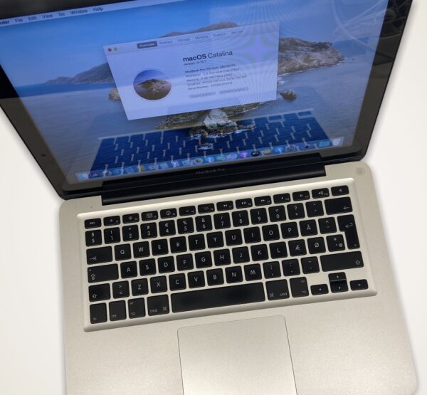 MacBook Pro 13″ - Image 2