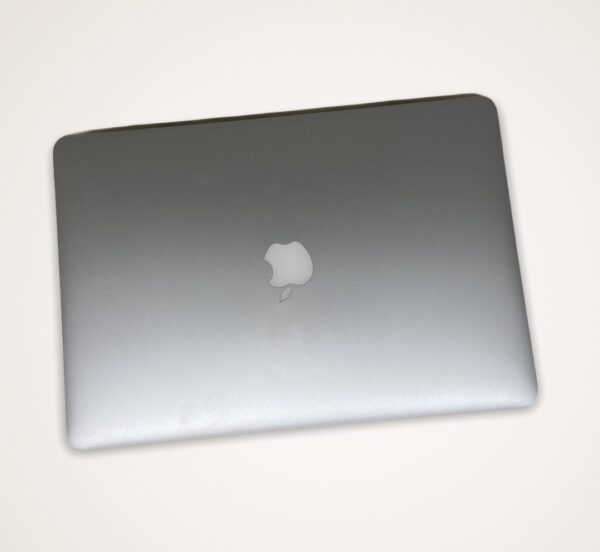 MacBook Pro Retina 15″ - Image 3