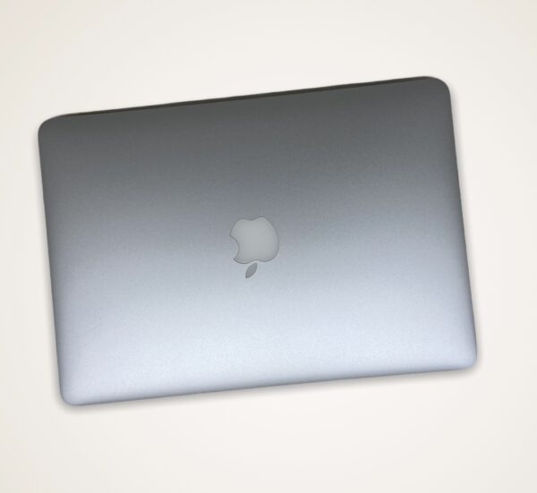 MacBook Air 13″ - Image 3