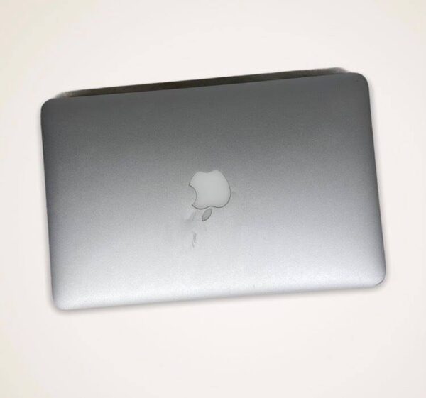 MacBook Air 11" 2011 – Core i5/4GB/128GB SSD - Image 3