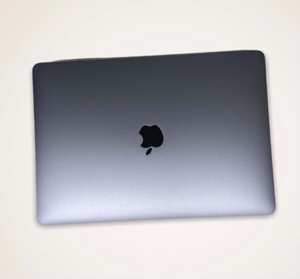 MacBook Pro 13" - Image 3