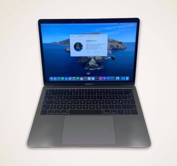 MacBook Pro 13″ 2017 – Core i7/16GB/256GB SSD