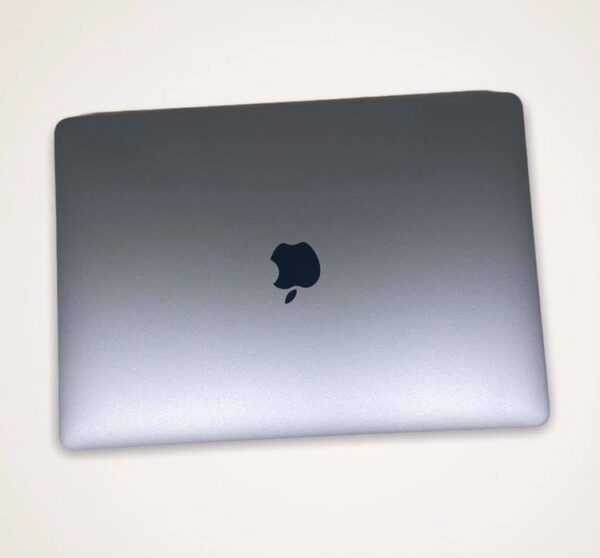 MacBook Pro 13″ 2017 – Core i7/16GB/256GB SSD - Image 3