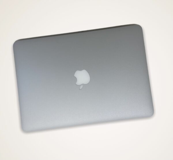 MacBook Pro Retina 13″ - Image 3