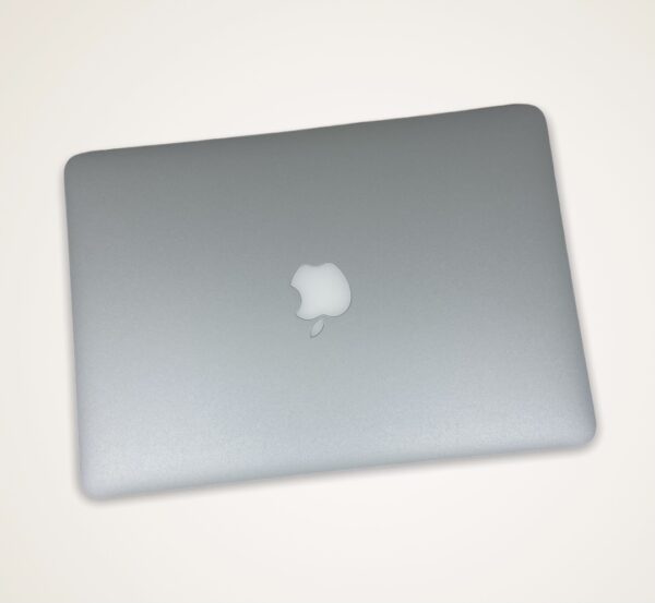 MacBook Pro Retina 13″ - Image 3