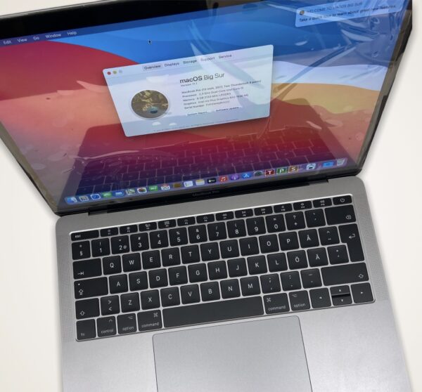 MacBook Pro 13″ - Image 2