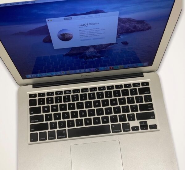 MacBook Air 13″ - Image 2