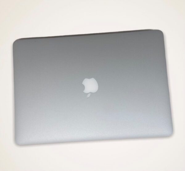 MacBook Pro Retina 15″ - Image 4