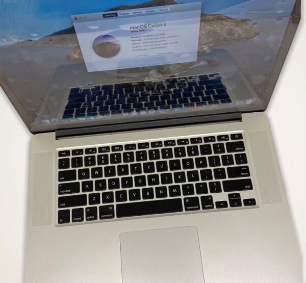 MacBook Pro Retina 15″ - Image 2