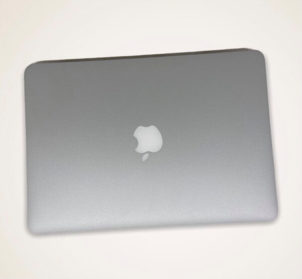 MacBook Pro Retina 13" - Image 3