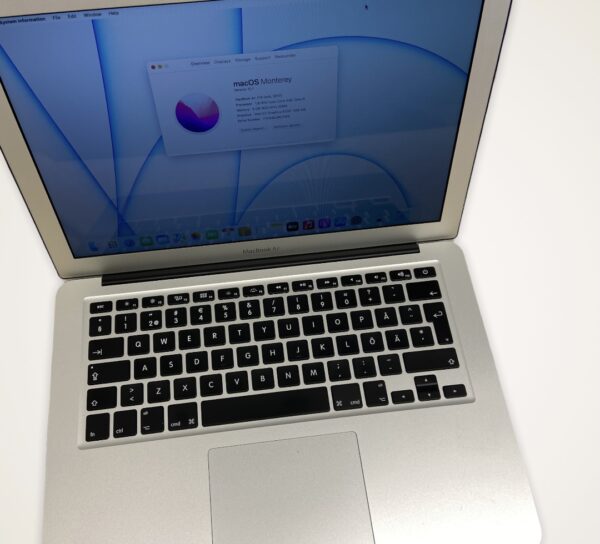 MacBook Air 13″ 2017 – Core i5/8GB/256GB SSD - Image 2