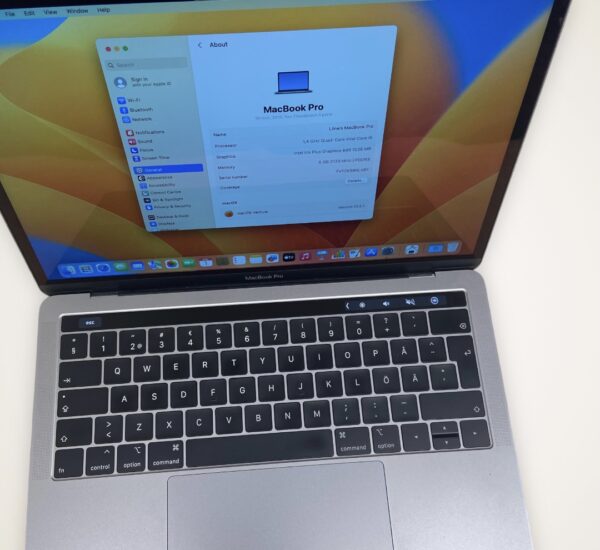 MacBook Pro 13″ 2019 – Core i5/8GB/128GB SSD - Image 2