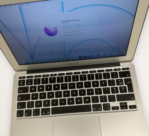 MacBook Air 11″ 2015 – Core i5/4GB/128GB SSD - Image 2