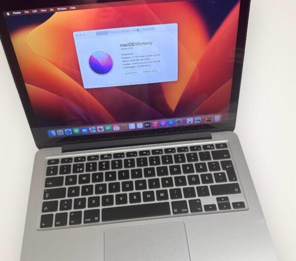 MacBook Pro 13" macOS Monterey – Core i5/8GB/256GB SSD - Image 2