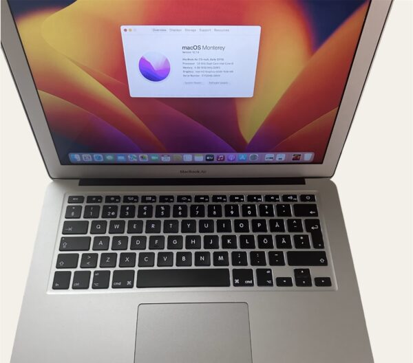 MacBook Air 13″ 2015 – Core i5/4GB/256GB SSD - Image 2