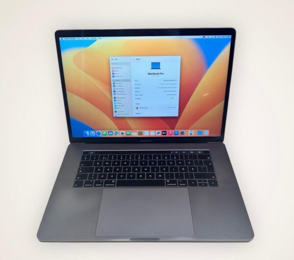 MacBook Pro 15" 2018 – Core i7/16GB/500GB SSD