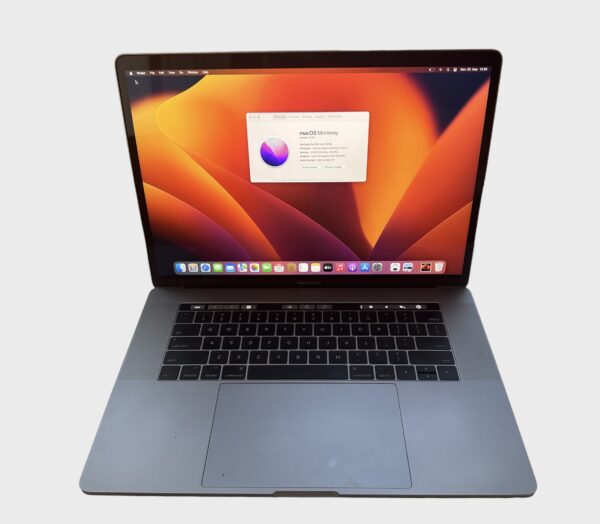 MacBook Pro 15″ 2016 – Core i7/16GB/500GB SSD