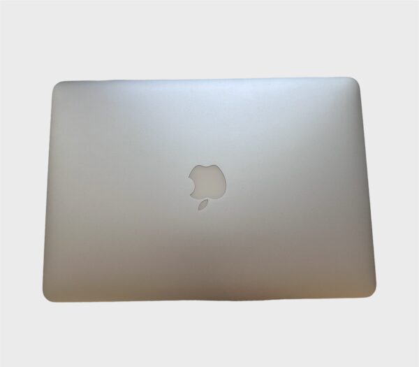 MacBook Air 13″ 2017 – Core i5/8GB/256GB SSD - Image 3