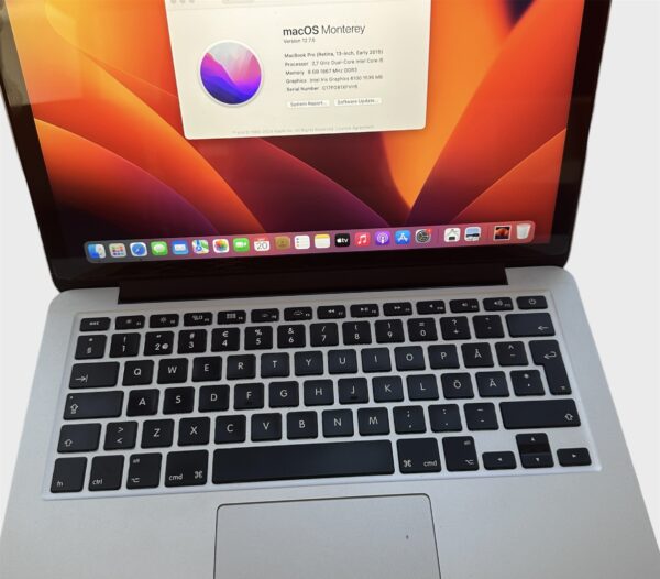 MacBook Pro 13" 2015 – Core i5/8GB/256GB SSD - Image 2