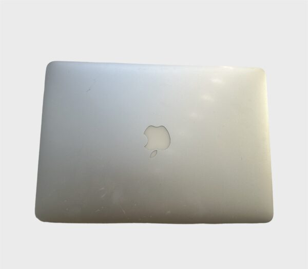 MacBook Air 13″ 2015 – Core i5/8GB/250GB SSD - Image 3