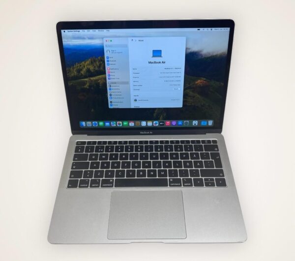 MacBook Air 13″ 2019 – Core i5/8GB/128GB SSD