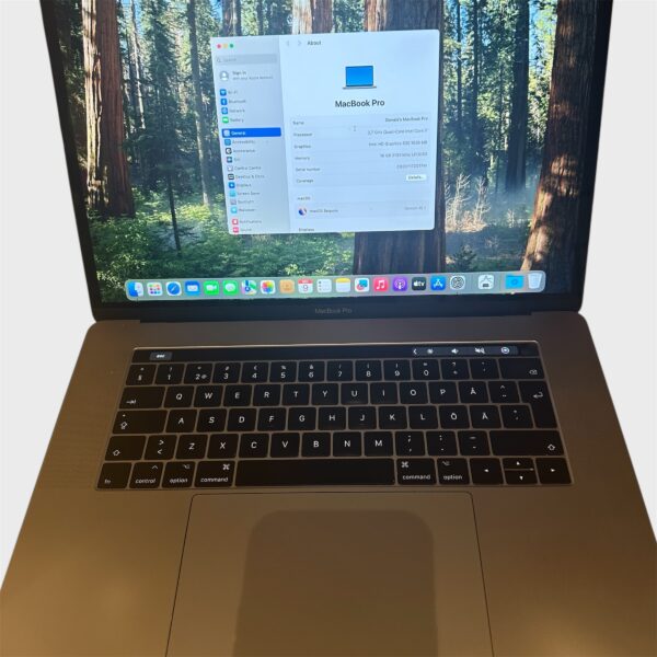 MacBook Pro 15″ 2016 – Core i7/16GB/500GB SSD - Image 2