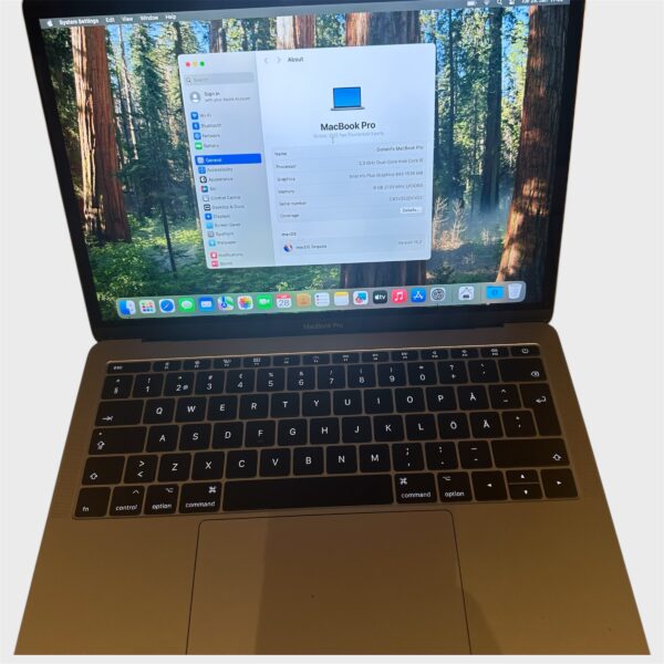 MacBook Pro 13″ 2017 – Core i5/8GB/128GB SSD - Image 2