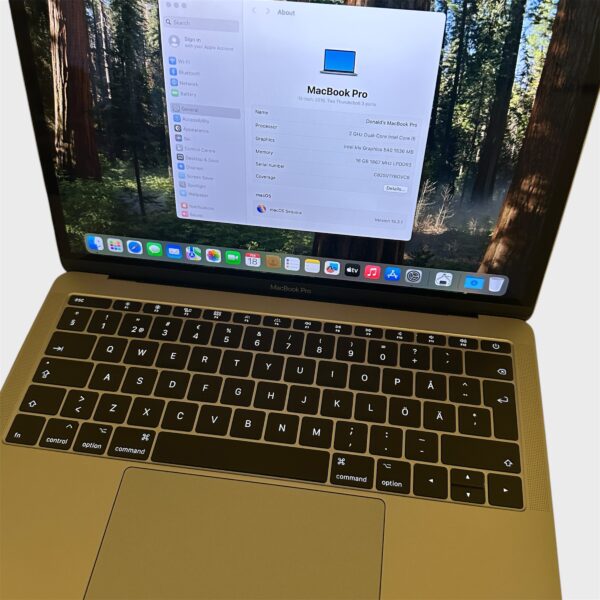 MacBook Pro 13″ 2016 – Core i5/16GB/250GB SSD - Image 3