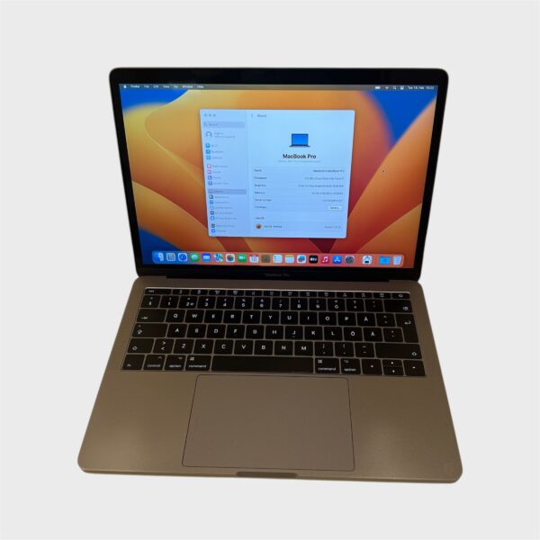 MacBook Pro 13″ 2017 – Core i7/16GB/250GB SSD