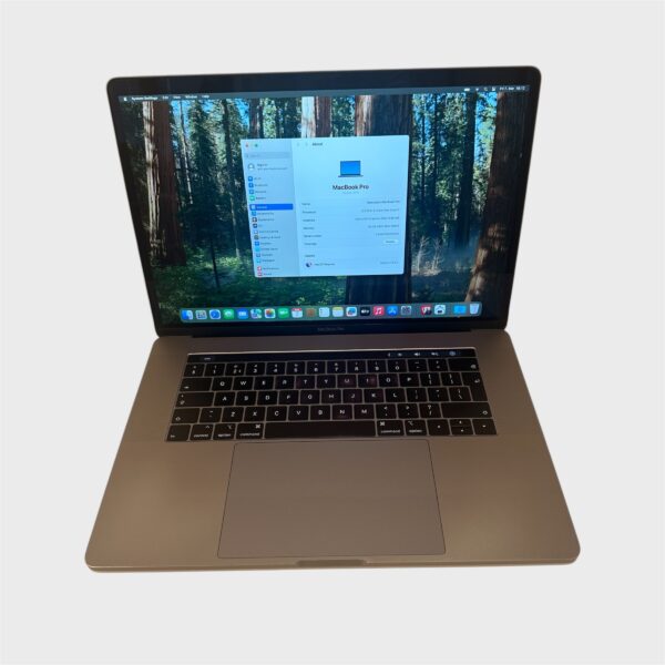 MacBook Pro 15" 2018 – Core i7/16GB/250GB SSD