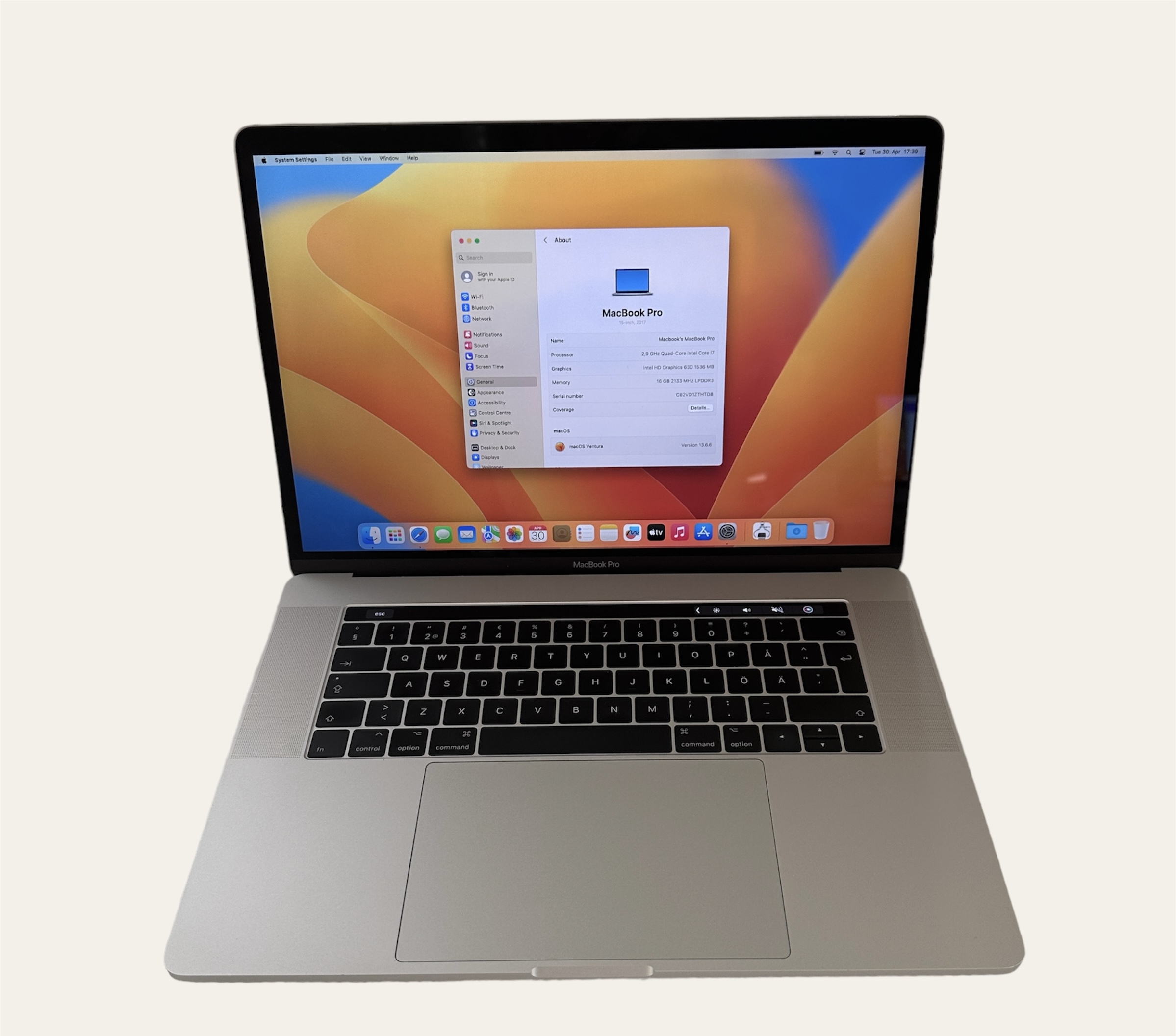 Nimetus: MacBook Pro 15″ 2017 Operatsioonisüsteem: macOS Ventura 13.6.6 Kõvaketas: 500 GB SSD Protsessor: 2,9 GHz Dual-Core Intel Core i7 Ekraan:  15″ Mälu: 16