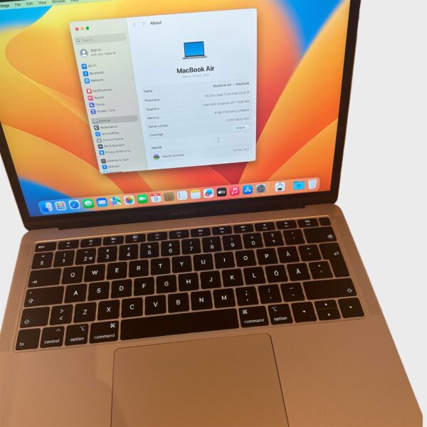 MacBook Air 13″ 2019 – Core i5/8GB/128GB SSD - Image 2