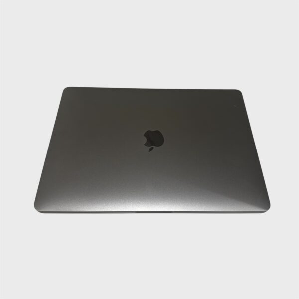 MacBook Pro 13″ 2017 – Core i7/16GB/256GB SSD - Image 3